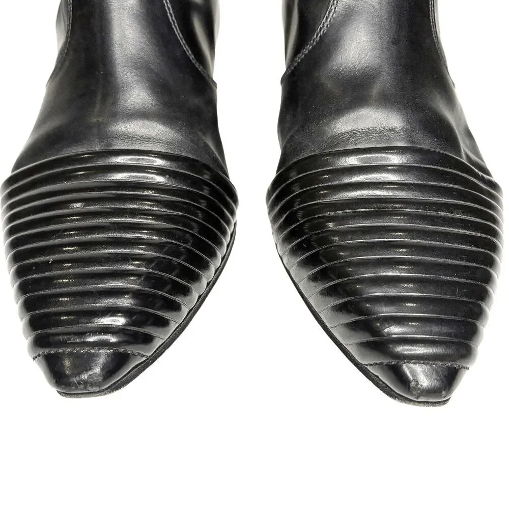 Louis Vuitton Monogram Pointed Toe Chelsea Ankle Boot Heels Black Leather EU 37
